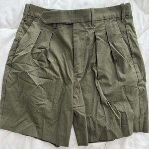 $178 Todd Snyder Pleated Tab Shorts 7” 30 waist